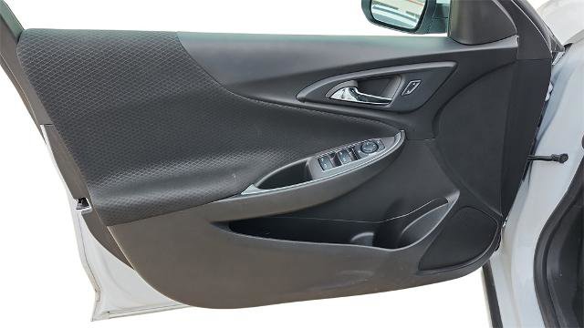 Used 2024 Chevrolet Malibu LT image 28