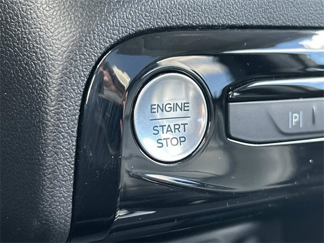 Certified 2023 Ford Escape Platinum image 36