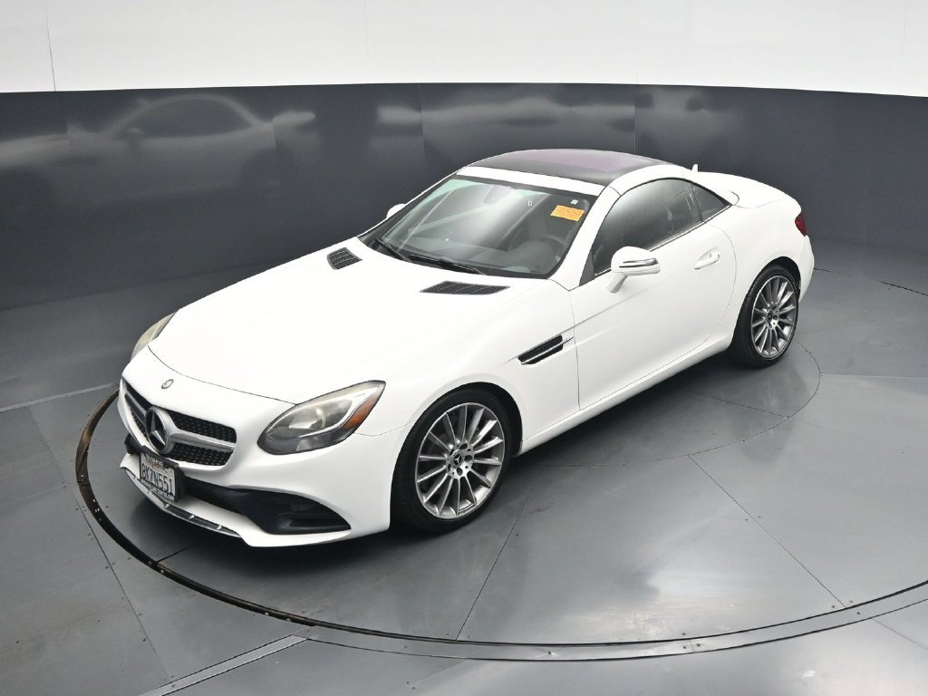 Used 2017 Mercedes-Benz SLC 300 image 31