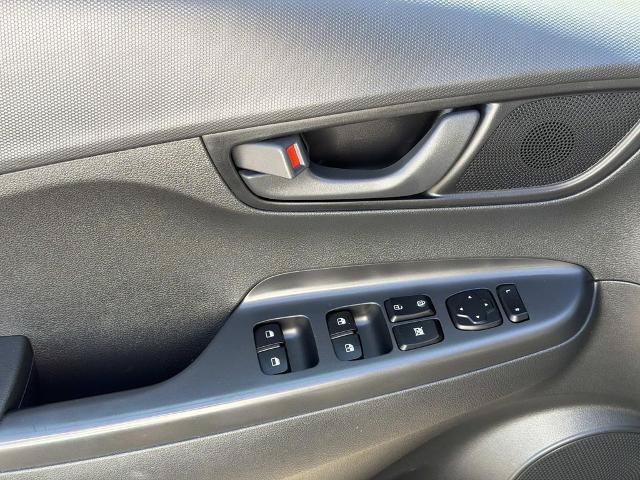 Used 2018 Hyundai Kona SEL w/ SEL Tech Package 02 FWD image 22