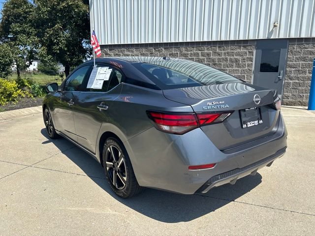 Used 2024 Nissan Sentra SV FWD image 9