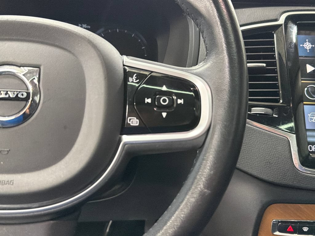 Used 2022 Volvo XC90 T6 Momentum w/ Advanced Package AWD/4WD image 21