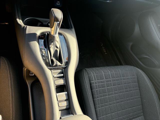 Used 2023 Honda HR-V LX image 15