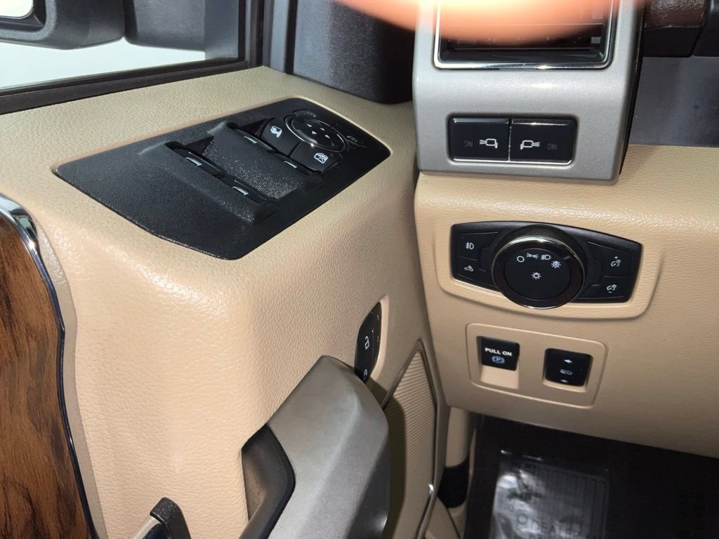 Certified 2019 Ford F150 Lariat w/ Equipment Group 502A Luxury AWD/4WD image 21