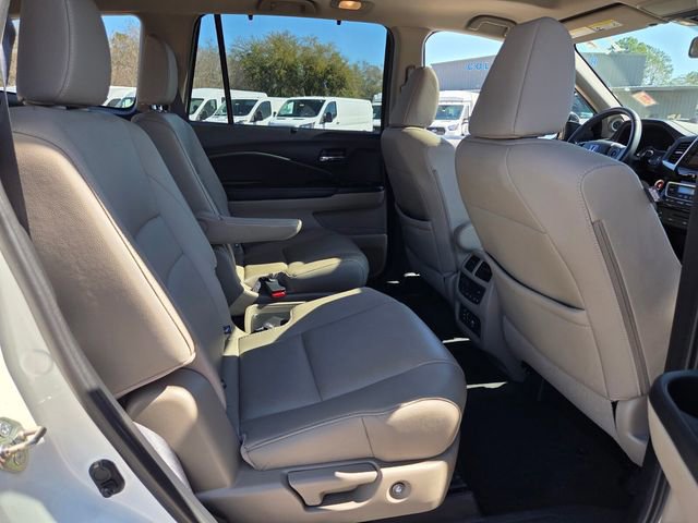 Used 2017 Honda Pilot Elite image 17