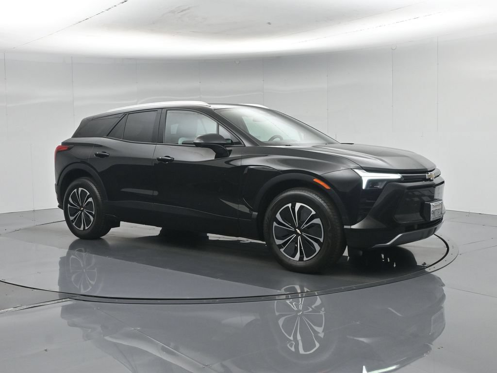 Used 2024 Chevrolet Blazer EV LT AWD/4WD image 7