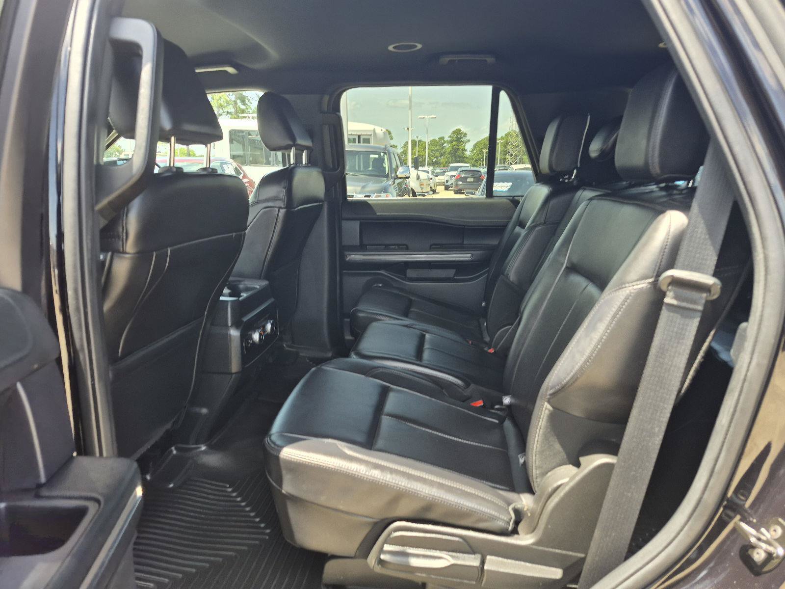 Certified 2021 Ford Expedition XLT RWD image 11