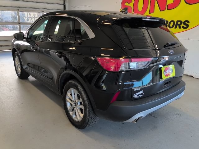Certified 2022 Ford Escape SE AWD/4WD image 3