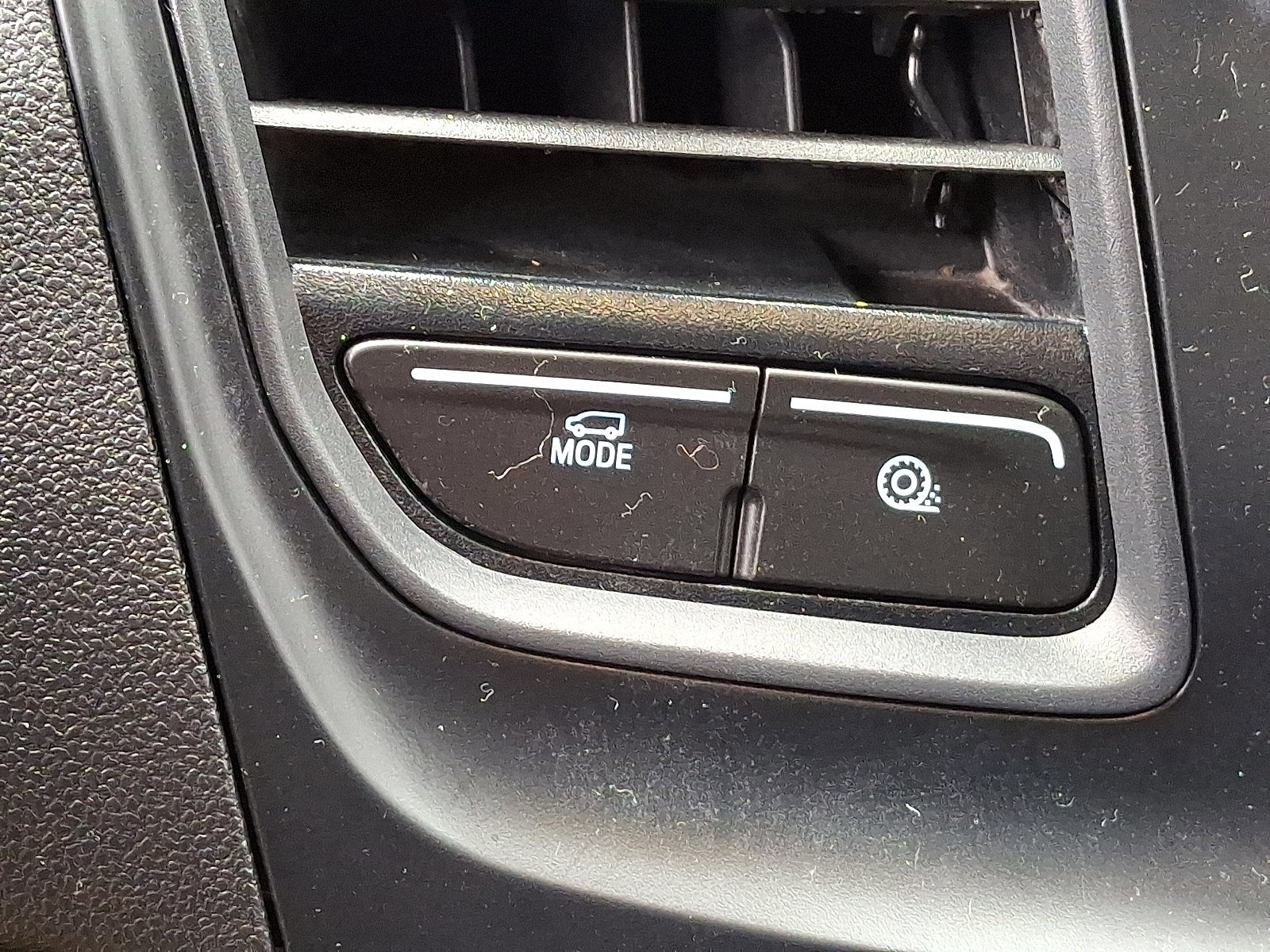 Certified 2024 Ford Transit 250 w/ Exterior Upgrade Package image 24