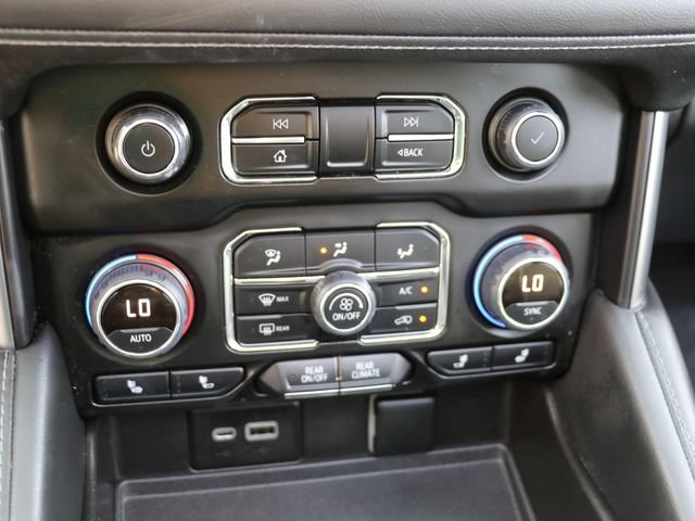 Used 2022 Chevrolet Tahoe Z71 w/ Luxury Package AWD/4WD image 23