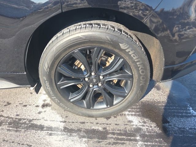 Certified 2024 Ford Edge SE w/ Black Appearance Package image 17