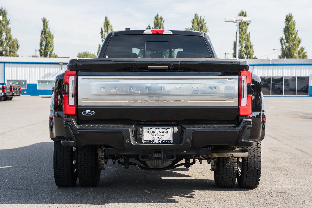 Certified 2024 Ford F450 Platinum w/ FX4 Off-Road Package AWD/4WD image 7