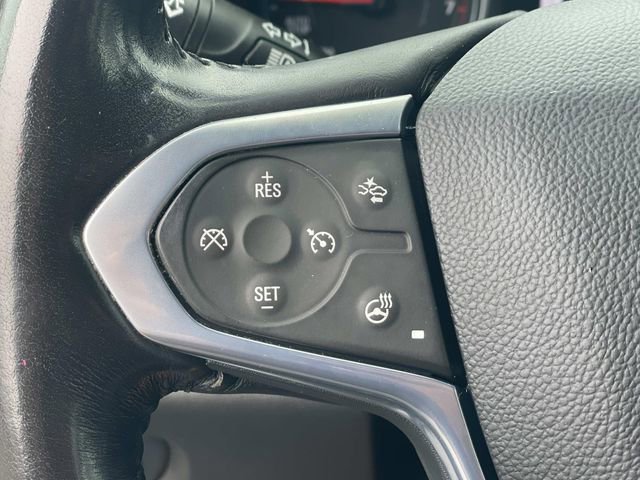 Used 2021 Chevrolet Traverse Premier w/ Redline Edition image 8