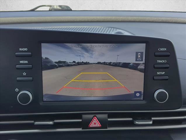 Used 2023 Hyundai Elantra SEL FWD image 15