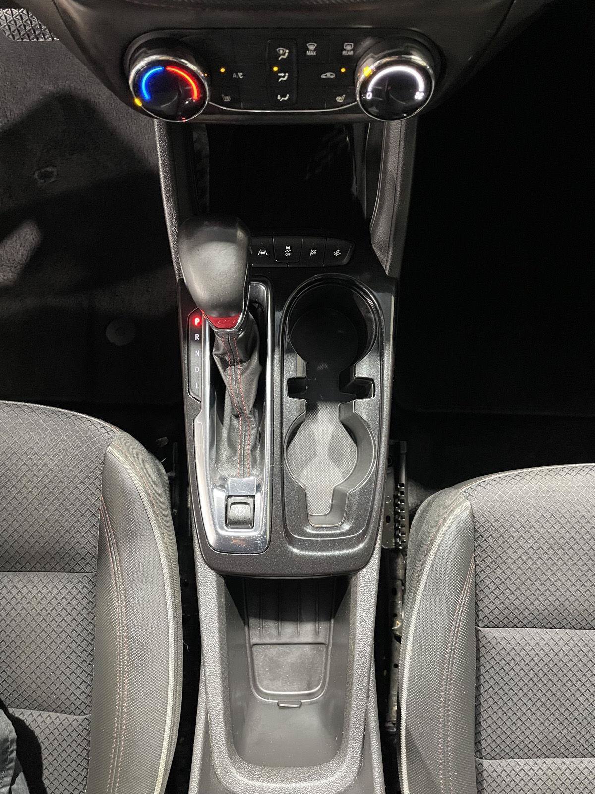 Used 2023 Chevrolet TrailBlazer RS FWD image 29