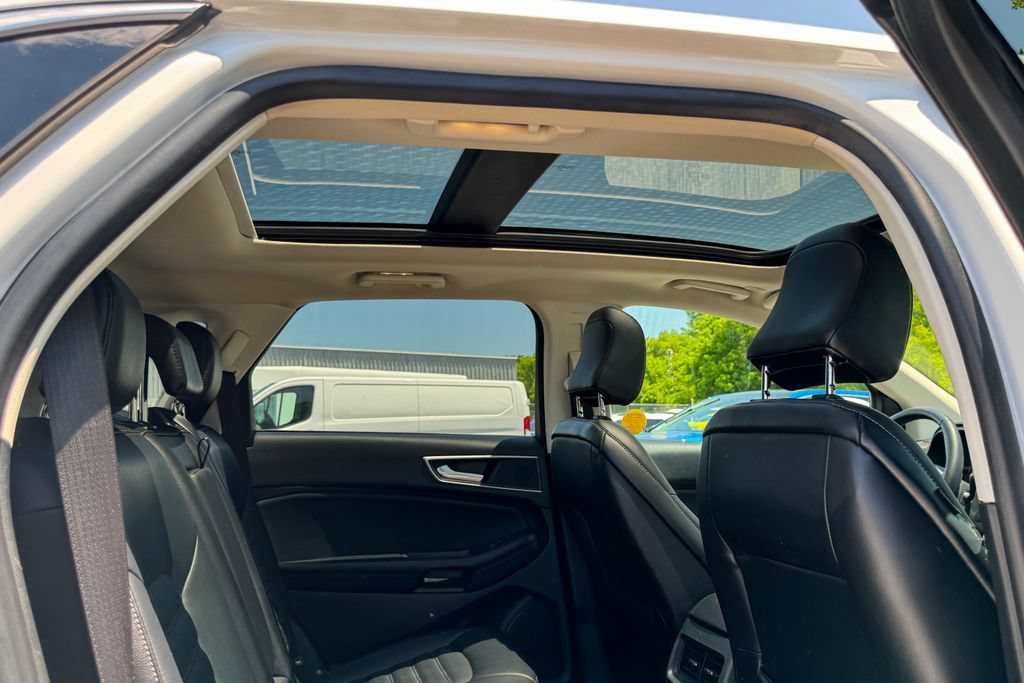 Certified 2023 Ford Edge SEL w/ Convenience Package AWD/4WD image 18