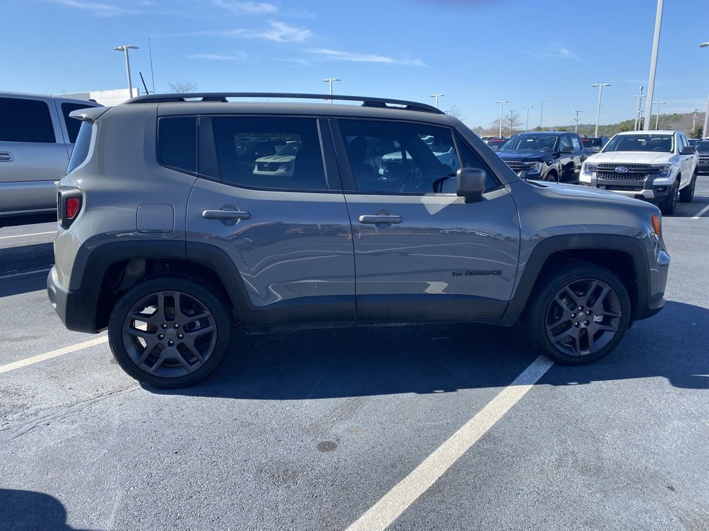 Used 2021 Jeep Renegade Latitude image 6