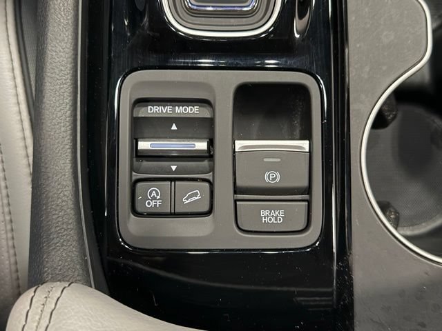 Used 2024 Honda Pilot Elite image 34