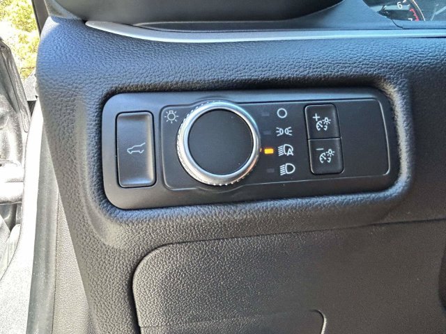 Certified 2022 Ford Explorer XLT RWD image 29