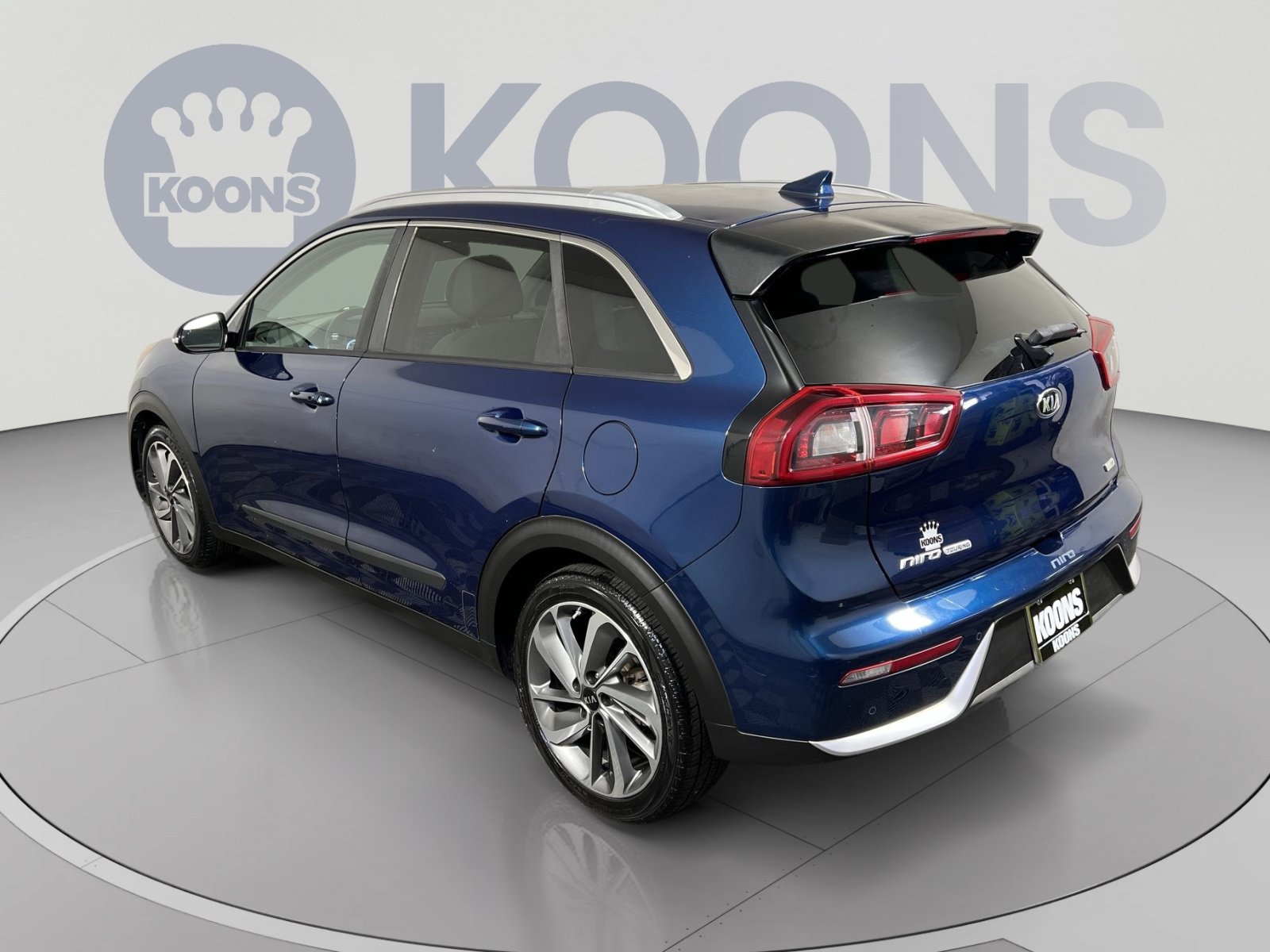 Used 2017 Kia Niro Touring FWD image 8