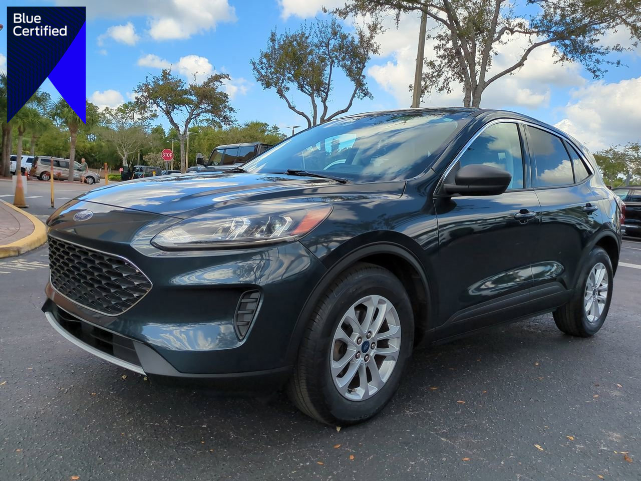 Certified 2022 Ford Escape SE