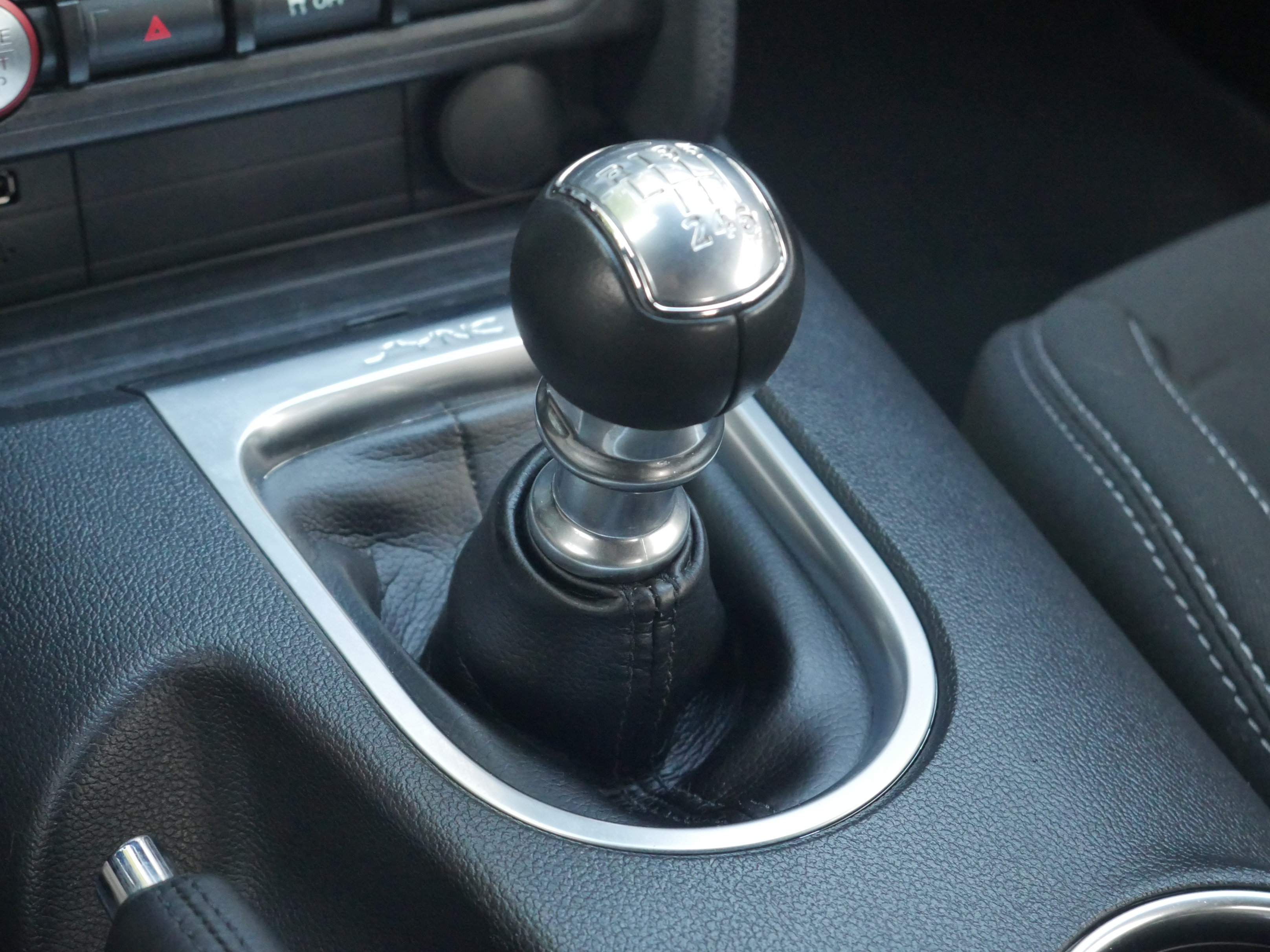 Certified 2021 Ford Mustang GT RWD image 12