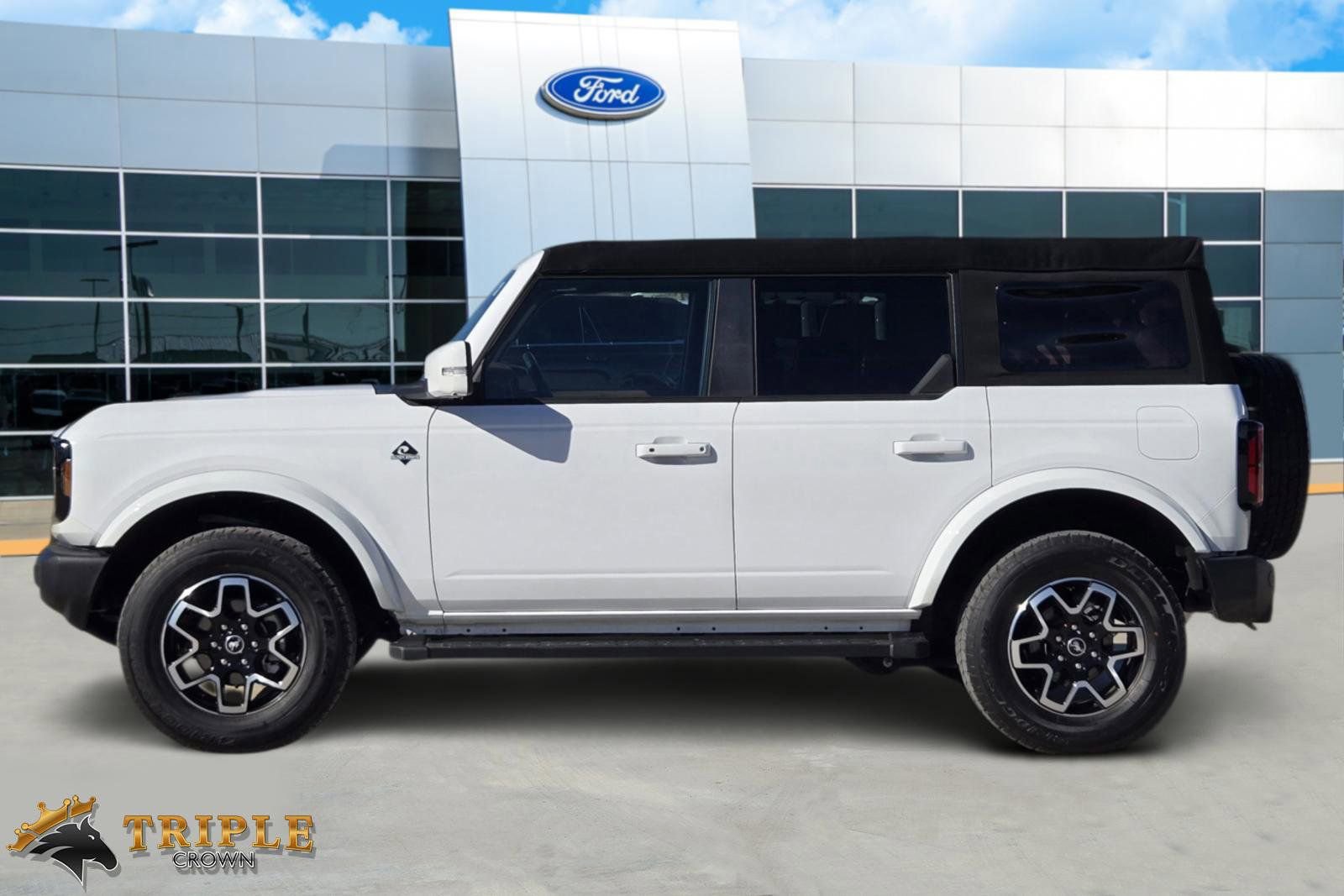 Certified 2024 Ford Bronco Outer Banks image 3