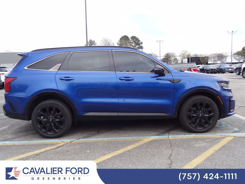 Used 2021 Kia Sorento SX image 4