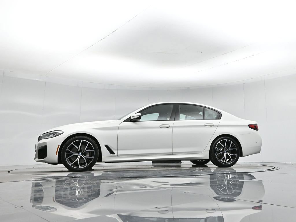 Used 2022 BMW 540i 540i w/ Executive Package image 24