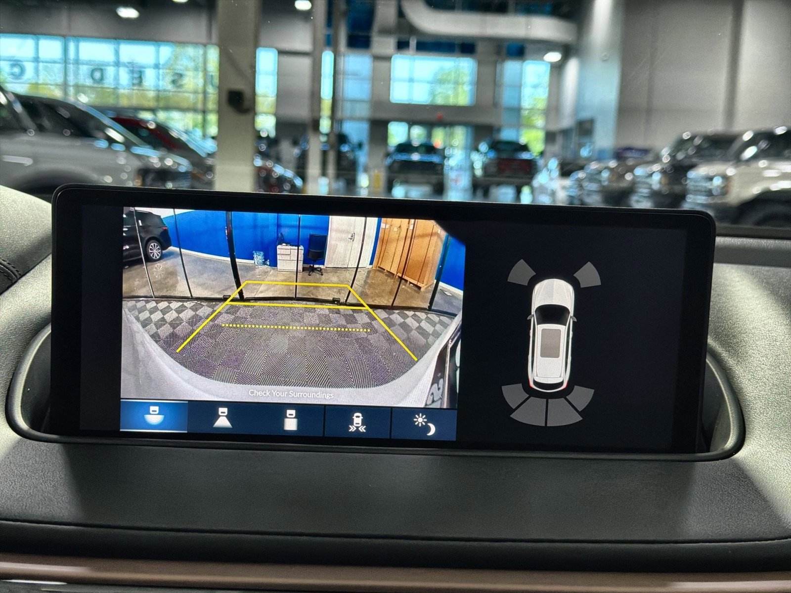 Used 2023 Acura MDX SH-AWD w/ Technology Package image 41