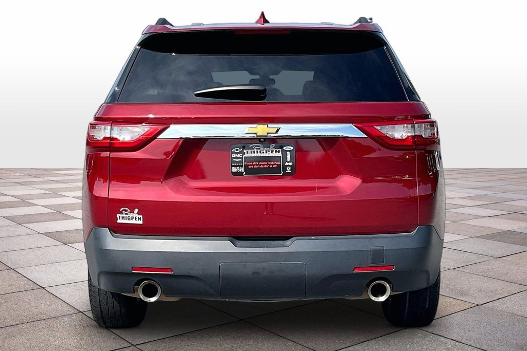 Used 2020 Chevrolet Traverse LT FWD image 4