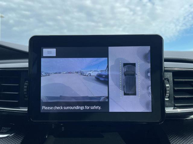 Certified 2023 Ford Explorer ST-Line w/ Class IV Trailer Tow Package image 26