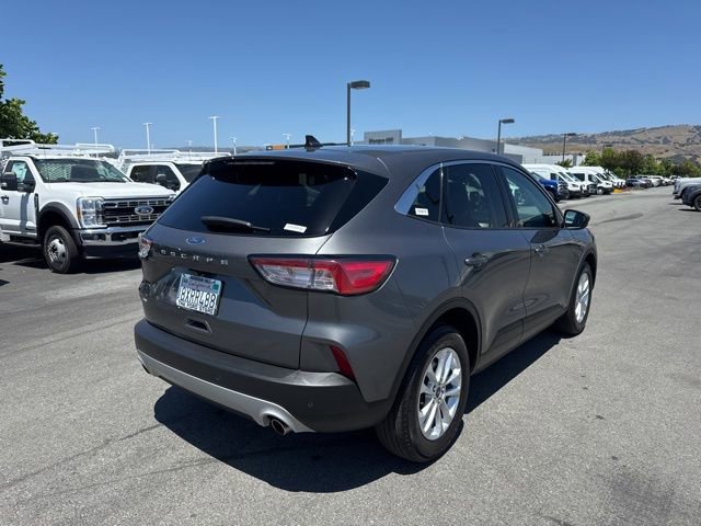 Certified 2021 Ford Escape SE FWD image 6