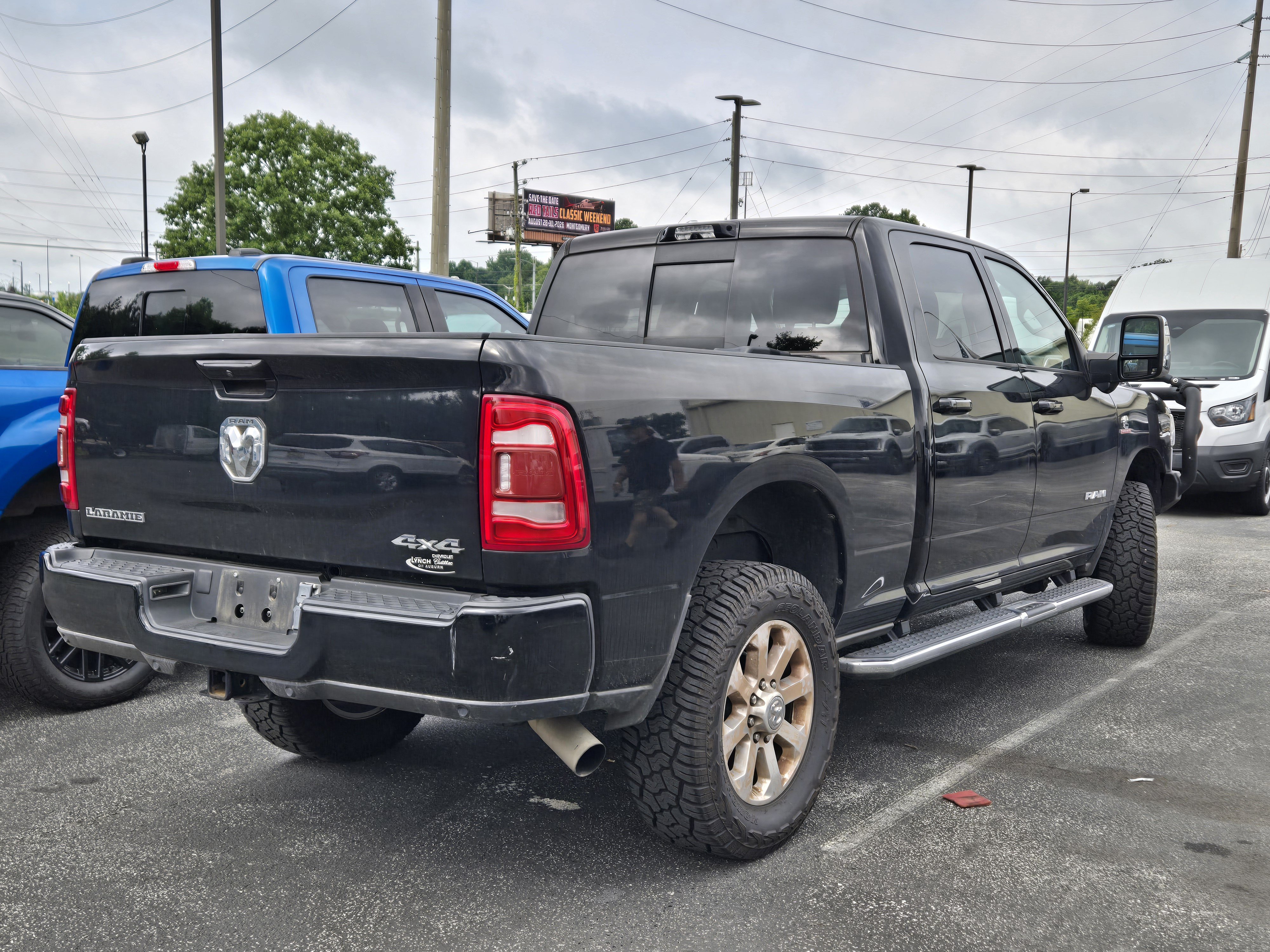 Used 2023 RAM 2500 Laramie AWD/4WD image 4