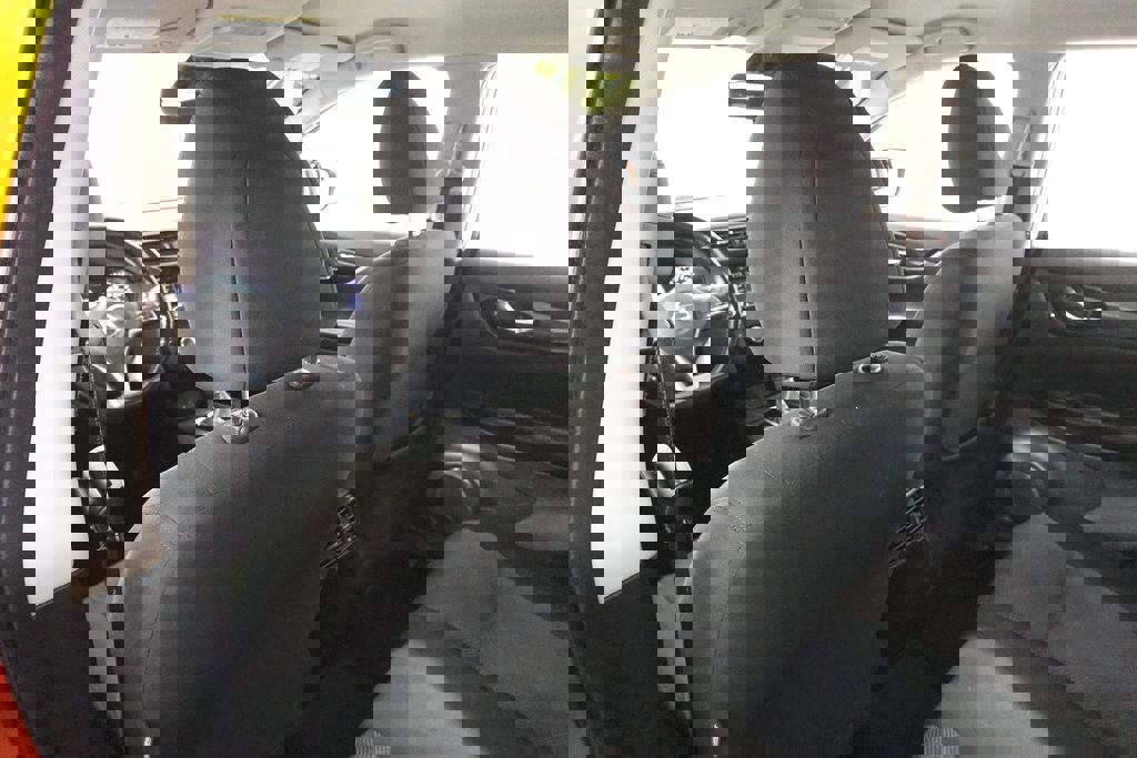 Used 2021 Nissan Rogue Sport SV image 24