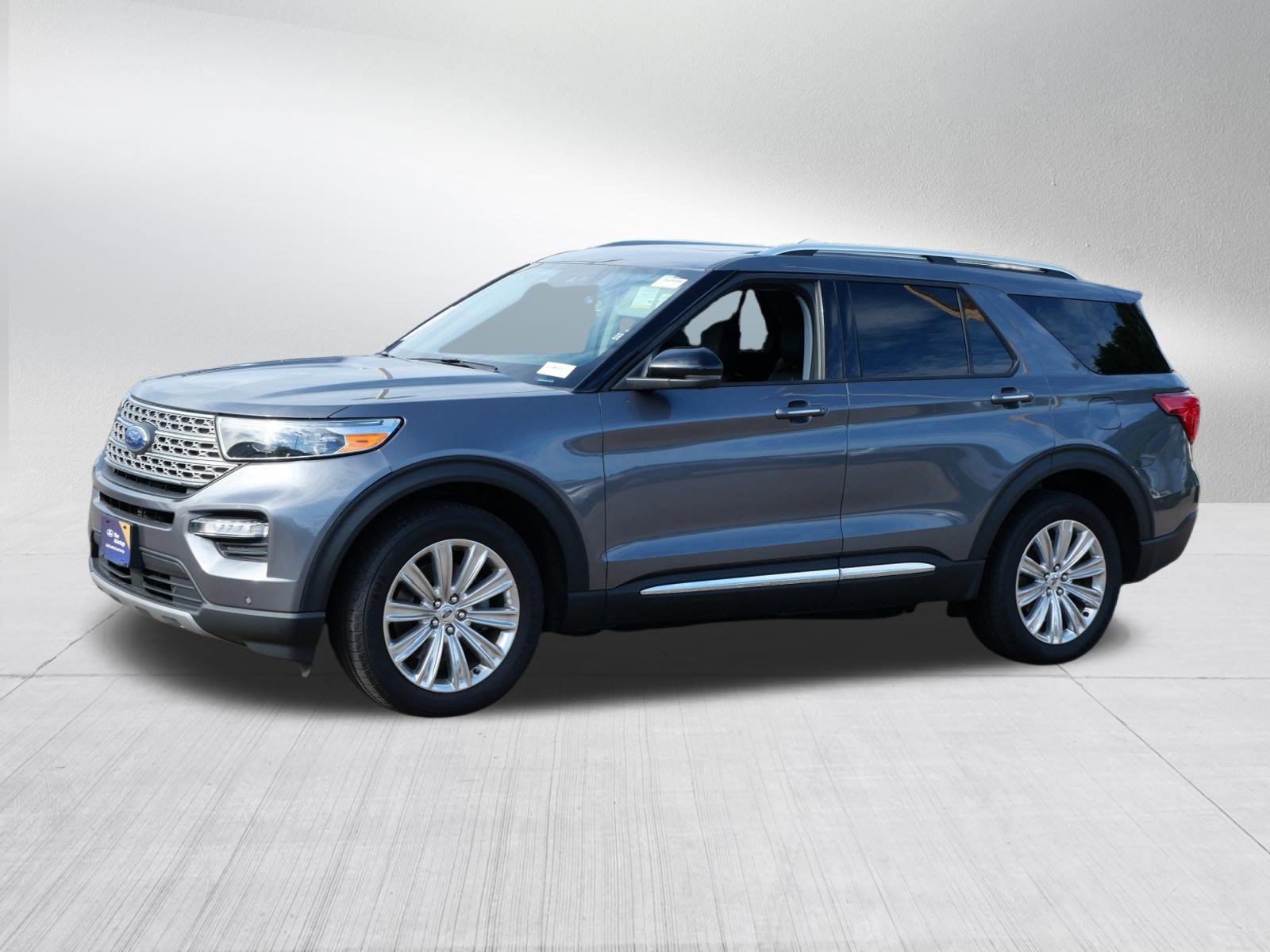 Certified 2021 Ford Explorer Limited w/ Hybrid Equipment Group 310A AWD/4WD image 3