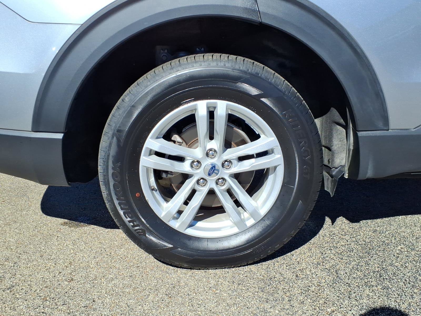 Certified 2023 Ford Explorer XLT AWD/4WD image 7