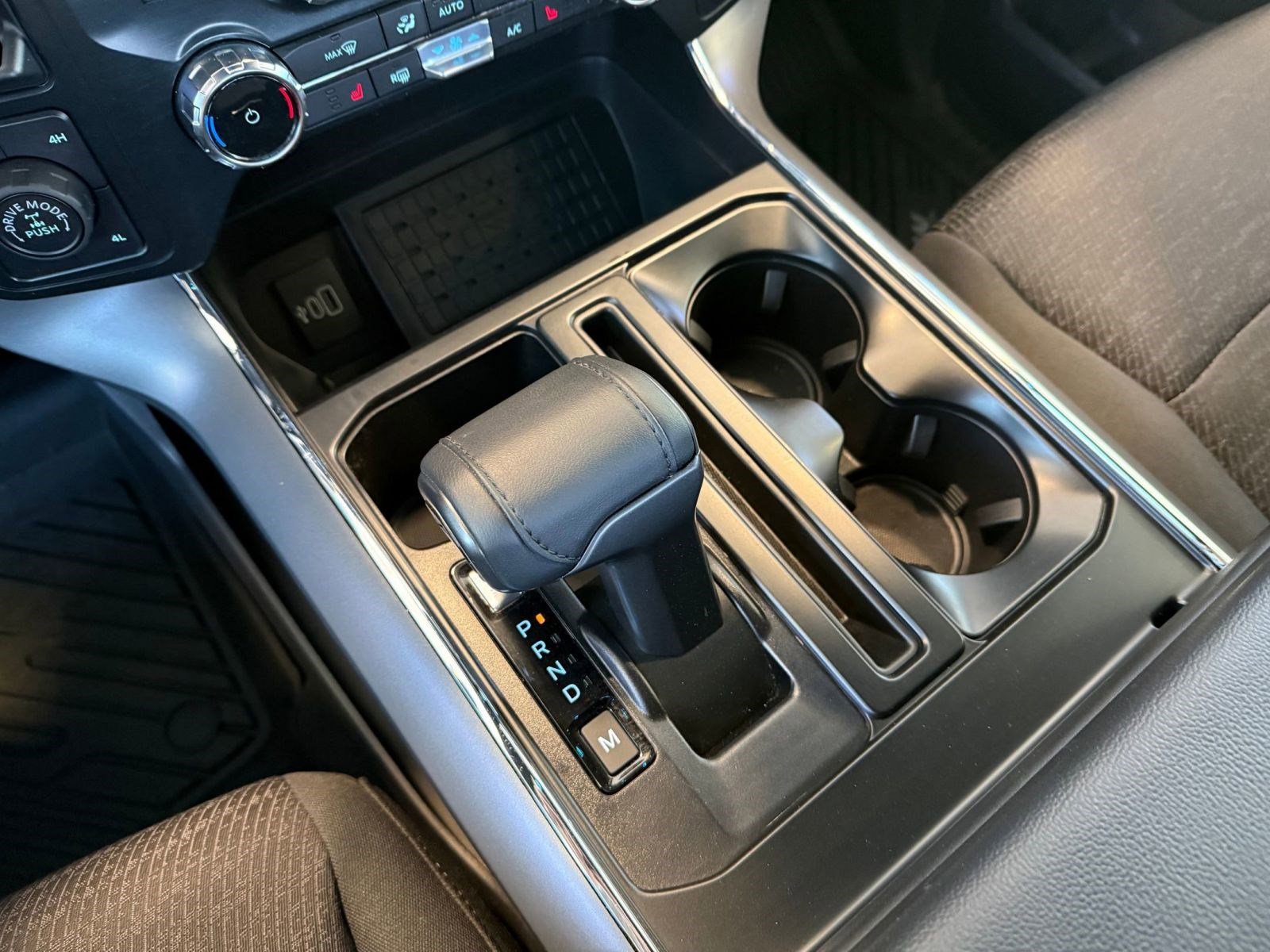 Certified 2025 Ford F150 XLT w/ Equipment Group 302A MID image 19