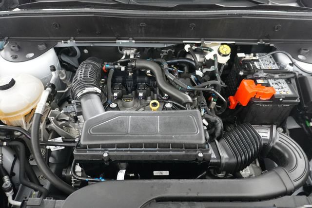 Certified 2025 Ford Bronco Sport Outer Banks w/ Outer Banks Tech Package+ AWD/4WD image 30