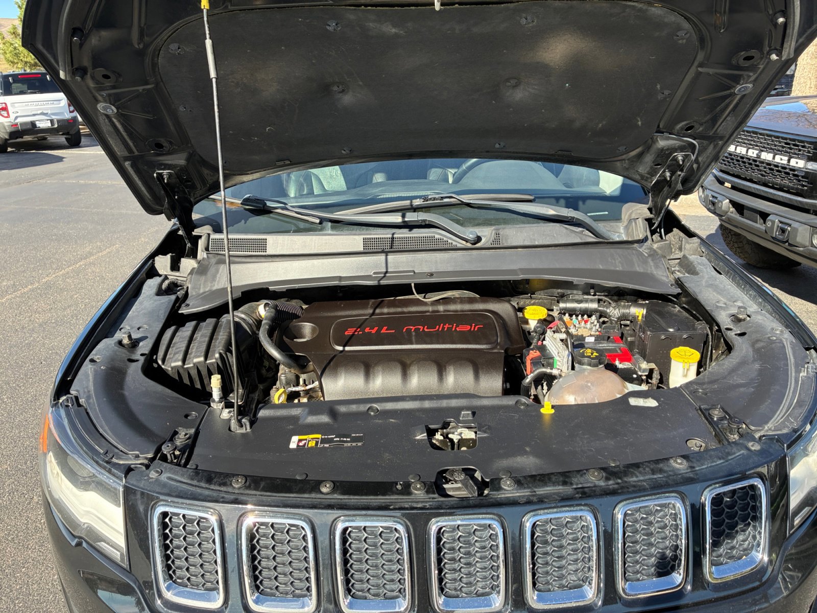 Used 2018 Jeep Compass Limited w/ Navigation Group image 21