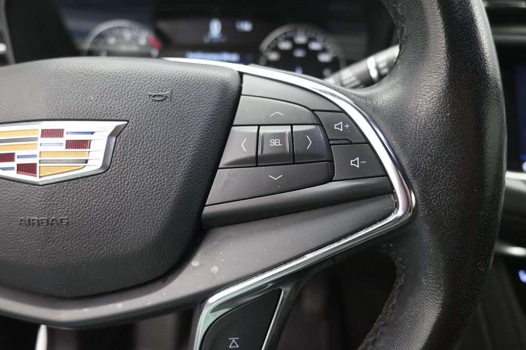 Used 2021 Cadillac XT5 Luxury FWD image 7