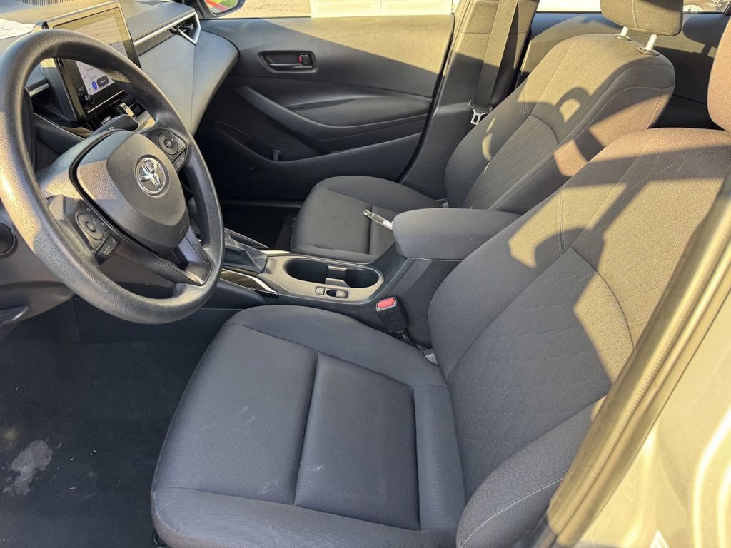 Used 2024 Toyota Corolla LE image 9
