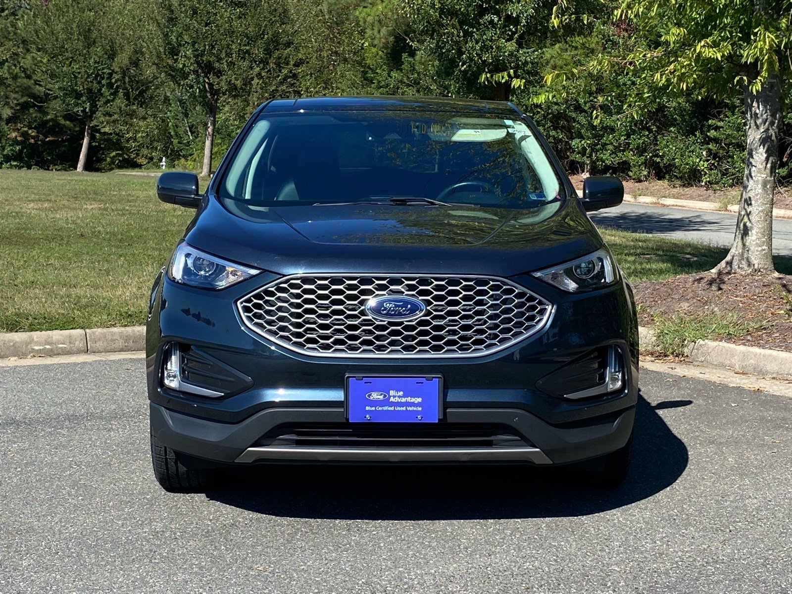 Certified 2024 Ford Edge SEL w/ Convenience Package AWD/4WD image 5