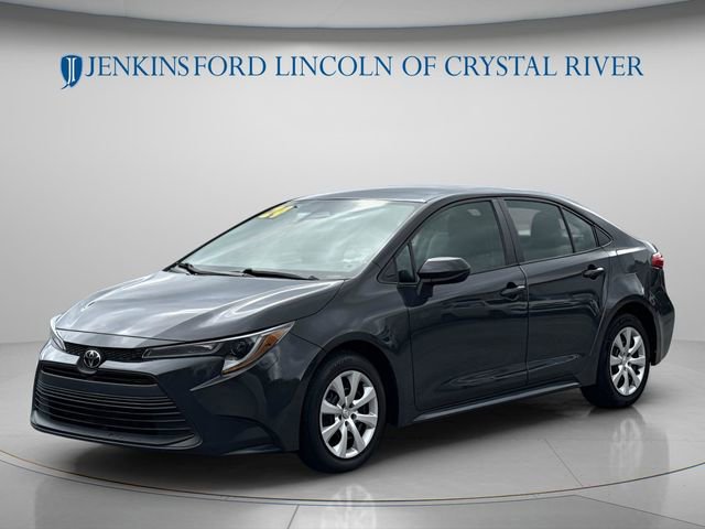 Used 2024 Toyota Corolla LE FWD image 11