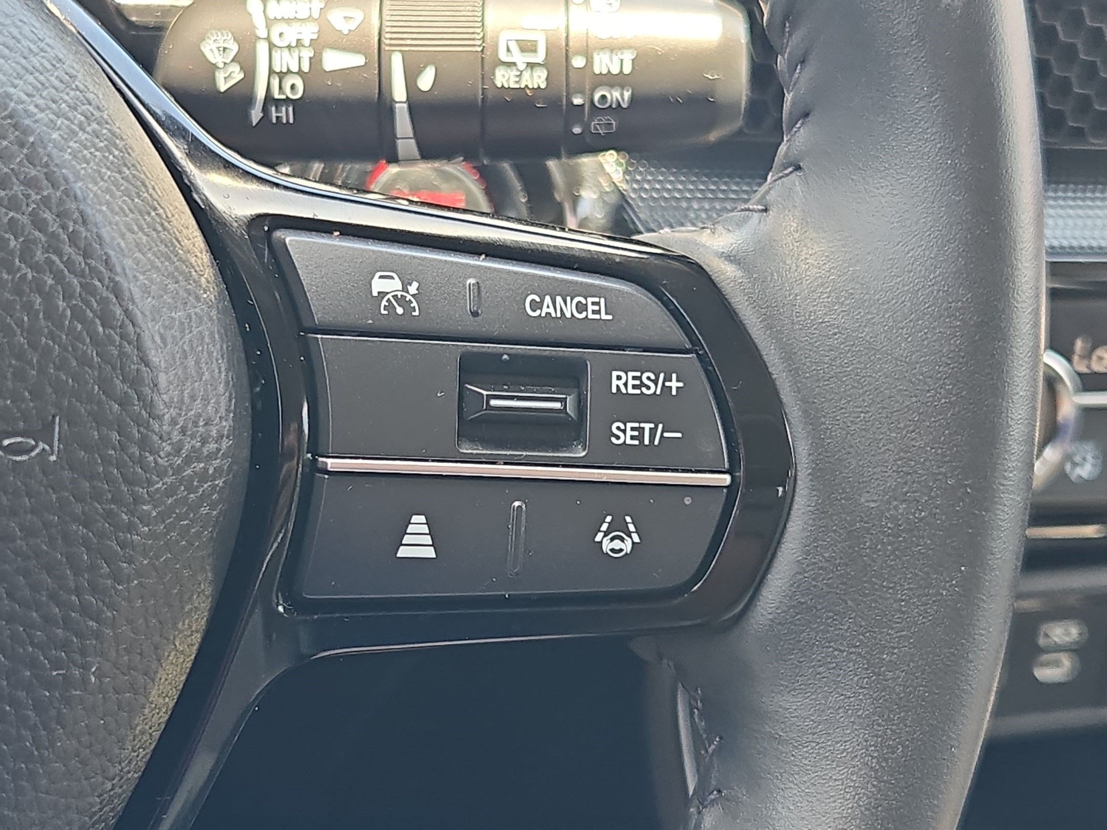 Used 2025 Honda CR-V EX-L image 20