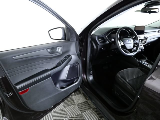 Certified 2023 Ford Escape Active AWD/4WD image 16