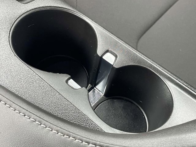 Used 2021 Chevrolet Camaro LT image 23