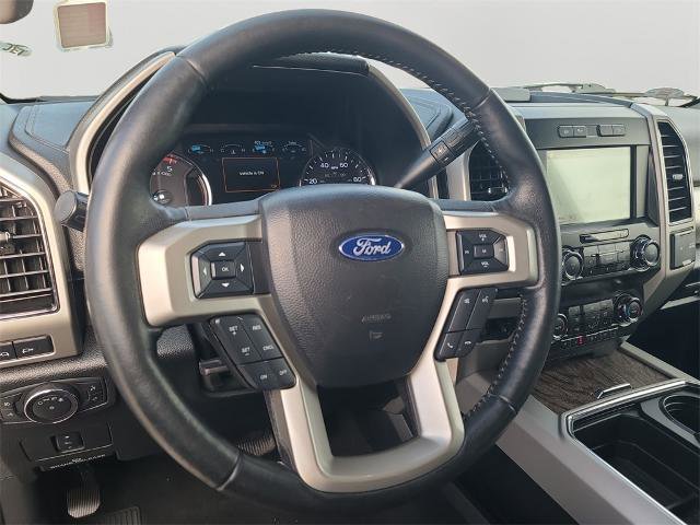 Certified 2019 Ford F350 Lariat w/ Chrome Package image 16
