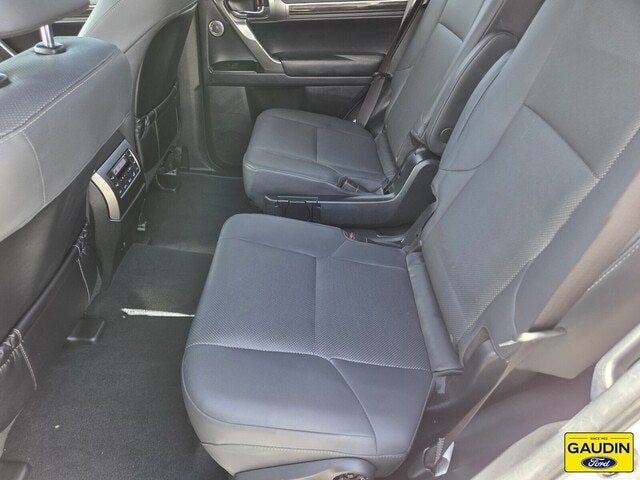 Used 2022 Lexus GX 460 Premium w/ Accessory Package AWD/4WD image 12