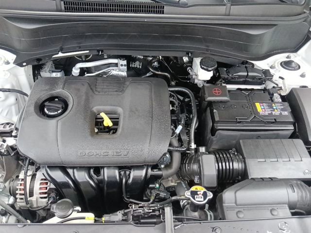 Used 2023 Kia Seltos LX image 32